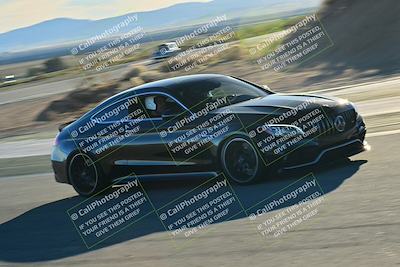 media/Dec-13-2025-Extreme Speed (Sat) [[d129ecb0b9]]/Beginner/Session 3 (Turn 5)/